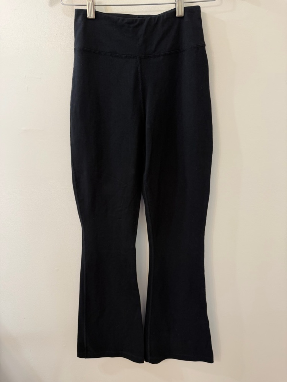 MATE the Label Black High Rise Flare Leggings Yoga Pants Size Small Like New